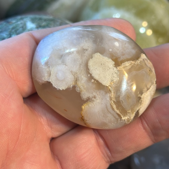 🎄SALE🎄Flower Agate Crystal Palms! - Picture 5 of 10